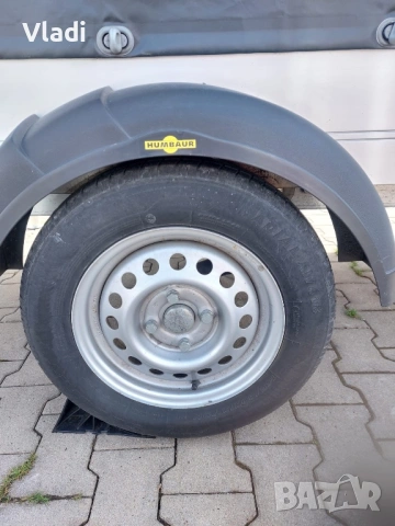 Ремарке Humbauer 2023г до 750кг, брезент, стойки, внос Германия, снимка 10 - Ремаркета - 54168414