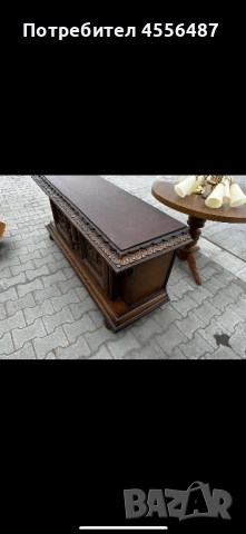 Антикварен масивен бюфет с ръчна дърворезба – около 1875.г, снимка 3 - Бюфети - 52675030