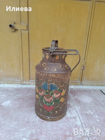 Продавам немски красиво рисуван, голям гюм за мляко, снимка 2 - Колекции - 53814496