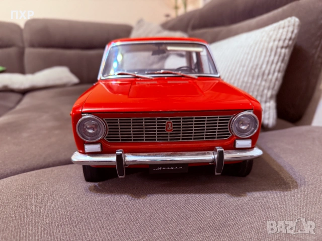 Макет ”Жигули - ВАЗ 2101 - 1:8” от Списания сглоби Жигули, снимка 2 - Списания и комикси - 52654800