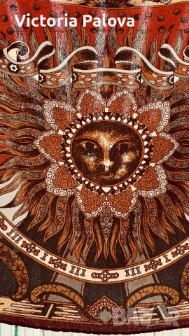 Шал с мистичен принт - слънце и символика на времето, снимка 3 - Шалове - 51762645