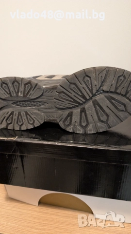 Продавам оригинални мъжки обувки Guess, снимка 5 - Ежедневни обувки - 52146660