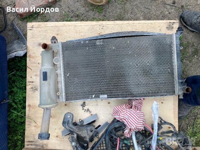 Воден Радиатор за Фиат Пунто 2 1.2 60к.с / Fiat Punto 2 1.2 60k.s, снимка 4 - Части - 46020542