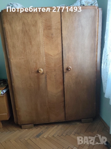 Спалня и гардероб от бук