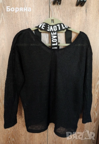 Нов бутиков пуловер 100 % фина вълна с брошка , снимка 10 - Блузи с дълъг ръкав и пуловери - 53446351