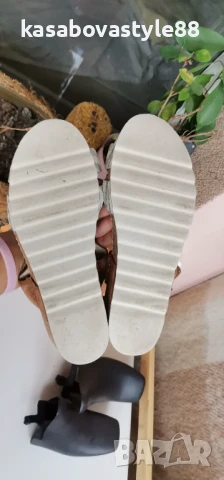 Сандали от естествен велур 39.5н., снимка 2 - Сандали - 51057054