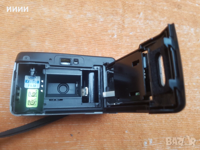 Фотоапарат KONICA , снимка 5 - Фотоапарати - 53469555