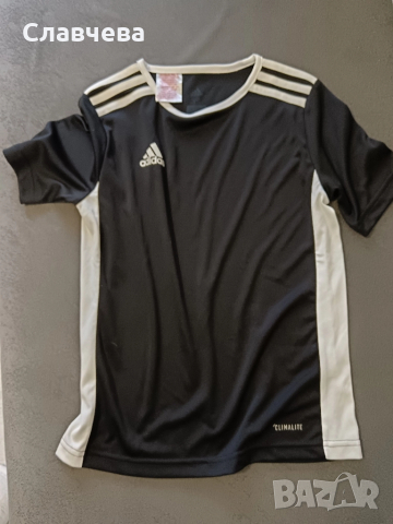 Тениска Adidas, снимка 2 - Детски тениски и потници - 52303481