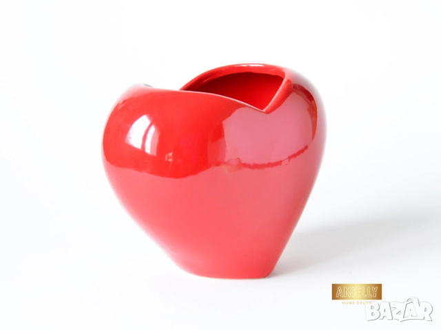 Керамично Ваза за Цветя с Форма на Червено Сърце / Саксия за Растения/ Подарък за Приятелка, снимка 2 - Вази - 52417587