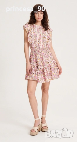 Рокля Reserved , снимка 4 - Рокли - 53582574