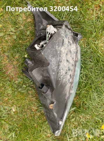 Десен фар за Форд Фокус, снимка 3 - Части - 54222022