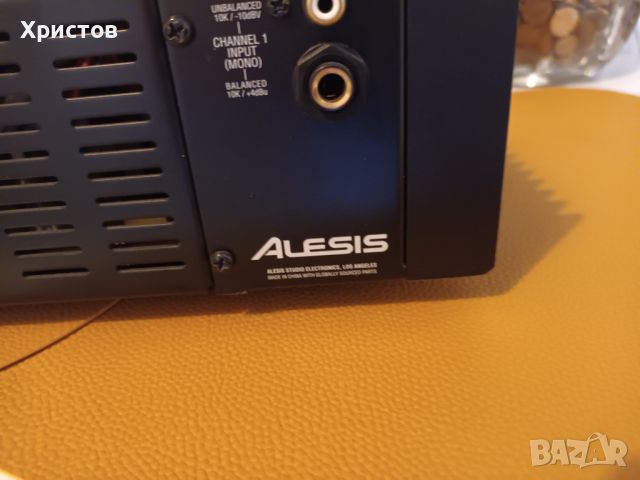 ALESIS-Студио-усилвател, снимка 13 - Ресийвъри, усилватели, смесителни пултове - 45634284