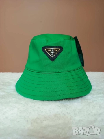 шапки prada fendi guess christian dior louis vuitton