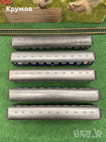 Вагон пътнически 4-осен Флайшман HO 1:87 влак ЖП модел, снимка 2 - Колекции - 47844396