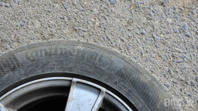4 броя 215 65 17 зимни гуми Continental WinterContact и Vredestein Wintrac pro, снимка 6 - Гуми и джанти - 49393418