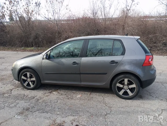 VW Golf 1.9 TDI DSG, снимка 7 - Автомобили и джипове - 48588585