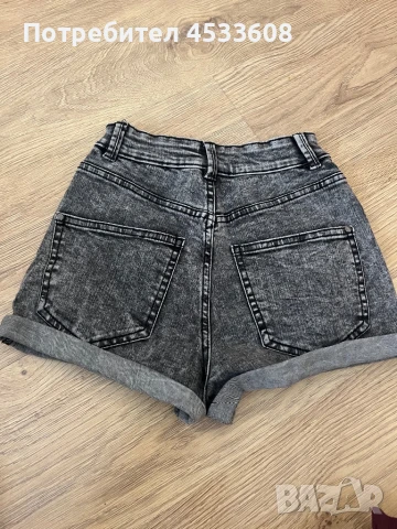 Къси дънки, снимка 2 - Дънки - 51259063