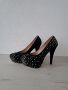 Дамски черни обувки с камъни, снимка 4