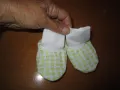 ЖАКЕТ и ръчно плетени беб.елечета и терлици, снимка 15