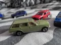 Отлични Mercedes w123, Volvo 850 и Vw Golf 2, Golf Country на Machbox Hot wheels, снимка 13