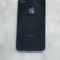 IPhone 4s в добро състояние, работещ , снимка 2 - Apple iPhone - 44941338