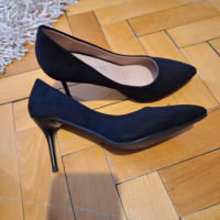 Нови велурени обувки, снимка 3 - Дамски ежедневни обувки - 45041228