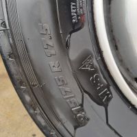 2 броя гуми с джанти 215/75/17,5, снимка 4 - Гуми и джанти - 45782514
