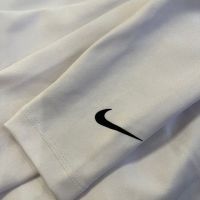 Къса дамска блуза Nike, снимка 5 - Блузи с дълъг ръкав и пуловери - 45400206