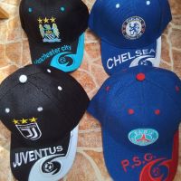ШАПКИ ❤️⚽️ различни футболни отбори , снимка 1 - Футбол - 45339583