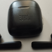 Безжични JBL tune tws220 слушалки , снимка 3 - Слушалки, hands-free - 44988340