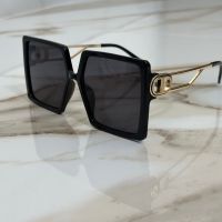 Нов модел слънчеви очила тип маска Dior с метални златни рамки , снимка 5 - Слънчеви и диоптрични очила - 45265447