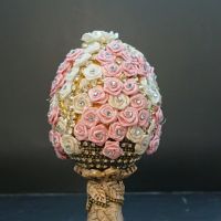 Велидкден - кадифени яйца на стойка, снимка 3 - Декорация за дома - 45398349