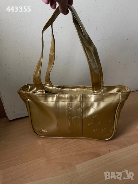 Чанта на NIKE, снимка 1