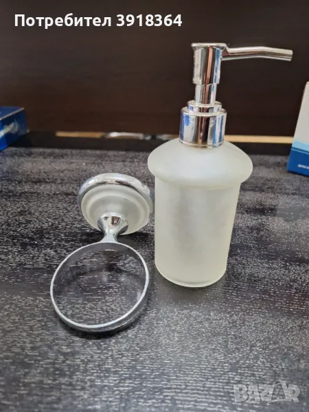 Дозатор за течен сапун, снимка 1