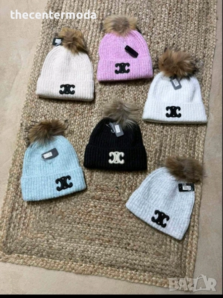 Дамски шапки , снимка 1