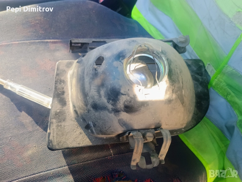 Десен фар  зa Ford Courier - 1989-1995 фиеста мк3 , снимка 1