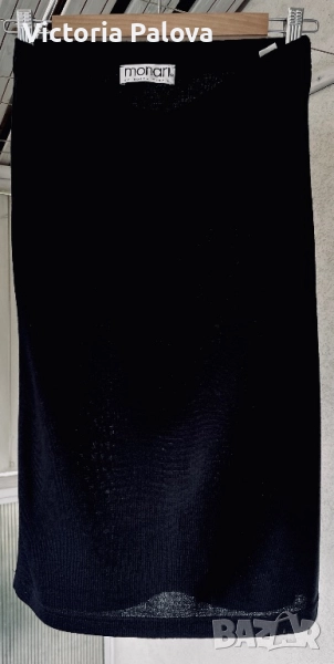 Черна пола миди MONARI, снимка 1