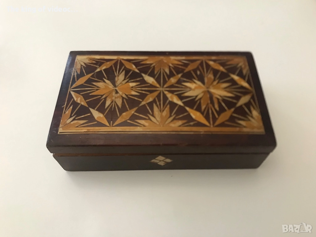 Голяма дървена кутия на над 40 години , снимка 1