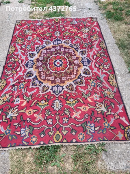 Ръчно тъкан килим, снимка 1