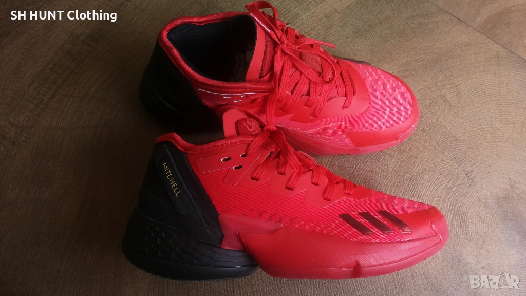 Adidas D.O.N. Issue Little Kid 'Future of Fast Размер EUR 35 / UK 2 1/2 детски маратонки 298-14-S, снимка 1