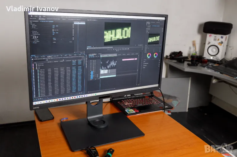 Професионален монитор - 32" BenQ PD3200Q - 2K QHD, снимка 1