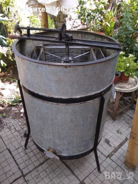 Центрофуга за мед, снимка 1