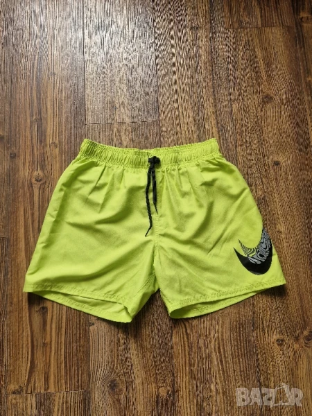 Страхотни мъжки къси шорти NIKE размер М , нови с етикет, снимка 1