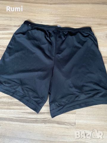 Оригинални мъжки черни къси панталони Nike ! XL, снимка 6 - Къси панталони - 45828559