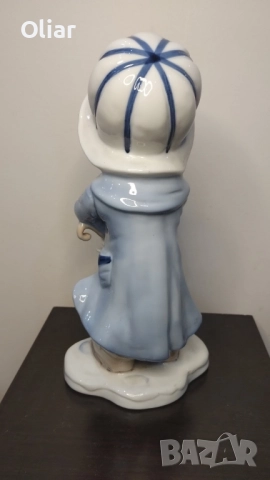 Прекрасна фигурка на дете с чадър. , снимка 5 - Статуетки - 52189862