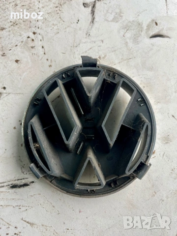 Емблема Фолксваген Пасат VW Passat b6, снимка 2 - Части - 54286058