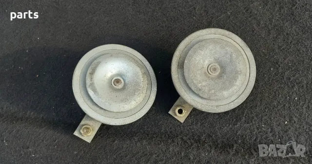 Клаксон VW Голф 4 (2)
- Ауди 2броя, снимка 2 - Части - 49854058