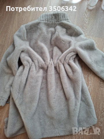 Меко палто, снимка 2 - Палта, манта - 54022388