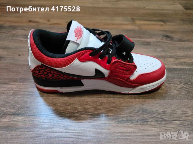 Обувки Nike air Jordan, снимка 4 - Маратонки - 46690433