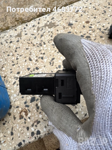 Бутон за регулиране нивото на фаровете на Range Rover Evoque само за 50лв. GJ32-11654-GB, снимка 5 - Части - 52808840